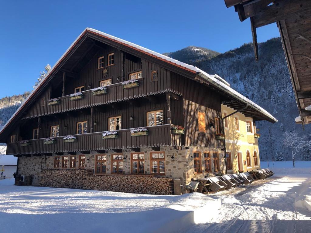 Ferienwohnungen Zipflwirt Bayrischzell Exterior foto